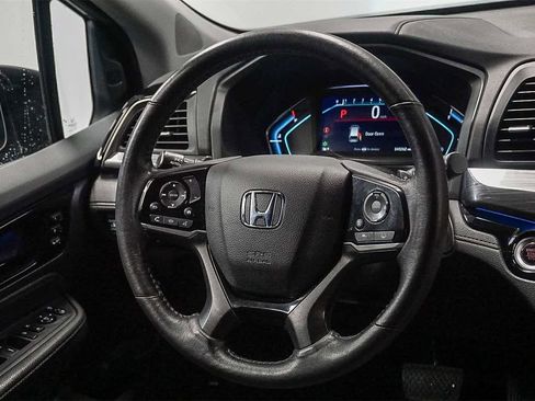 Used 2023 Honda Odyssey Elite image 17