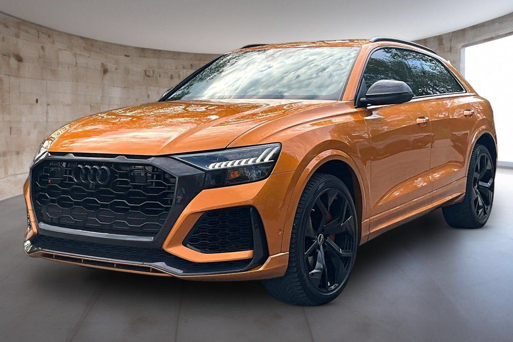 Used 2021 Audi RS Q8 w/ Carbon Optic Package AWD/4WD image 13