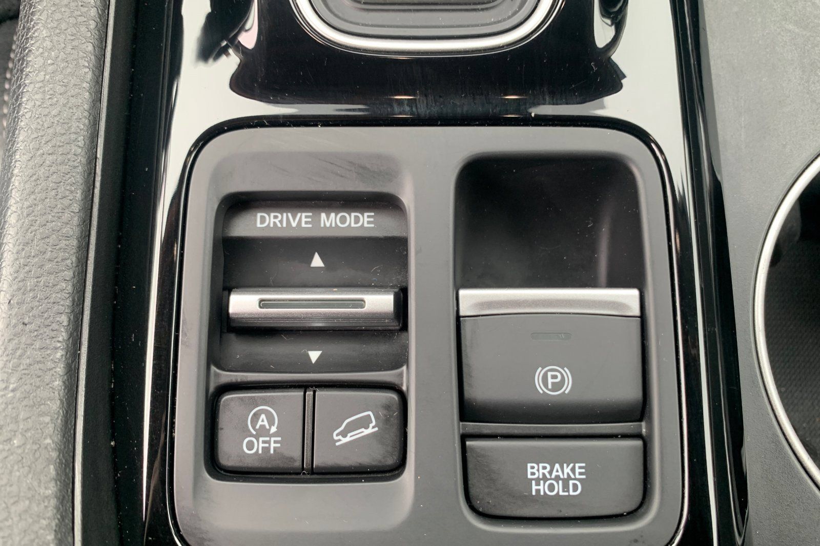 Used 2025 Honda Pilot Elite image 36