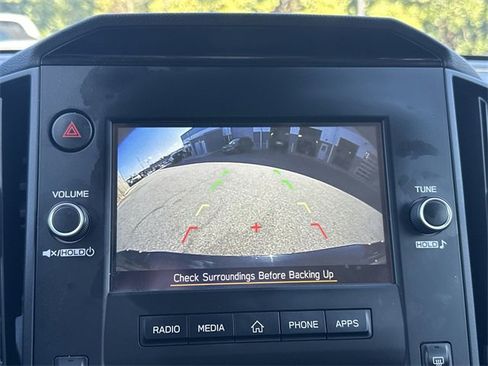 Certified 2025 Subaru Impreza 2.0i image 11