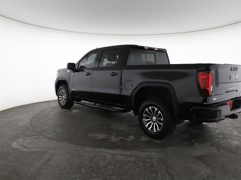 Used 2021 GMC Sierra 1500 AT4 w/ AT4 Preferred Package AWD/4WD image 9