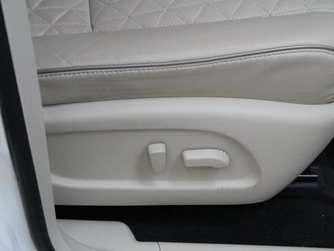 Used 2019 Nissan Murano Platinum image 22