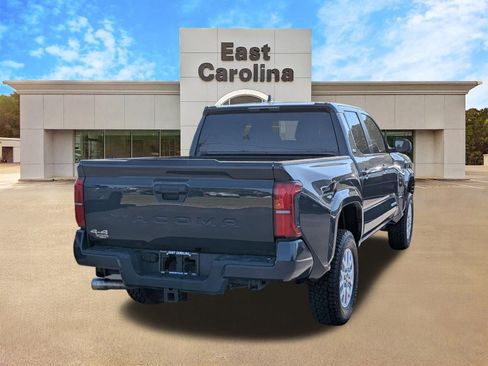 Used 2024 Toyota Tacoma SR5 AWD/4WD image 3