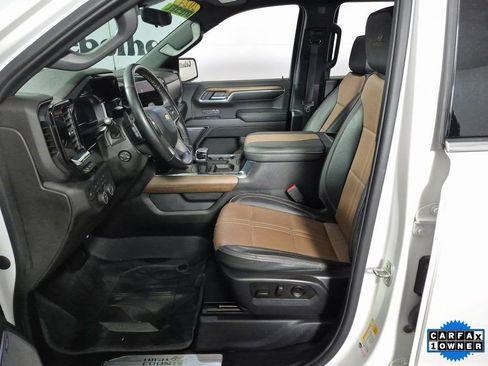 Certified 2024 Chevrolet Silverado 1500 High Country w/ High Country Premium Package image 9