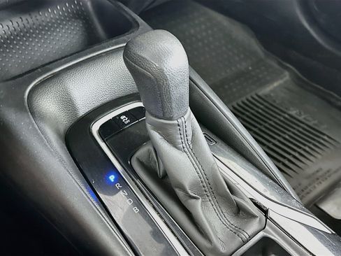 Used 2020 Toyota Corolla LE FWD image 24