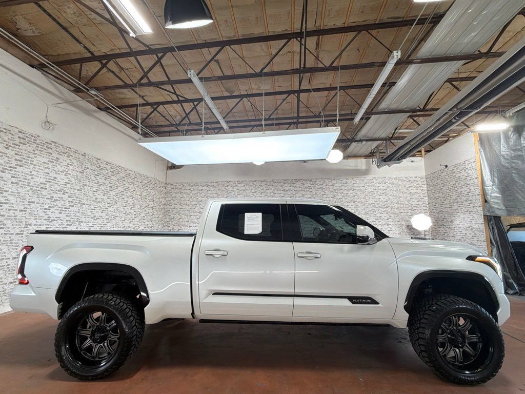 Used 2022 Toyota Tundra Platinum AWD/4WD image 8