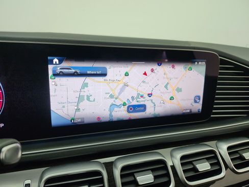 Certified 2026 Mercedes-Benz GLS 450 4MATIC image 10