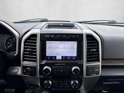 Used 2020 Ford F150 Lariat w/ Equipment Group 502A Luxury AWD/4WD image 17
