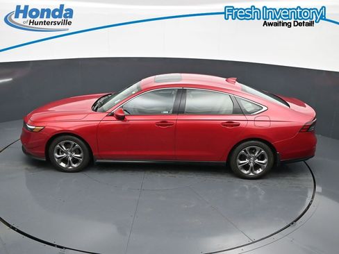Used 2024 Honda Accord EX image 32