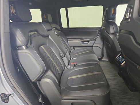 Used 2025 Rivian R1S Adventure image 23