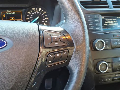 Certified 2019 Ford Explorer XLT image 18