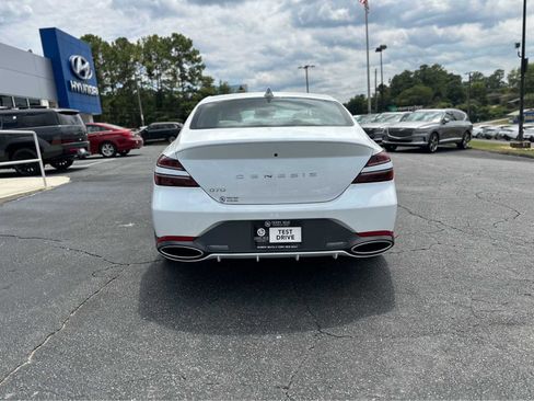 New 2025 Genesis G70 2.5T image 7