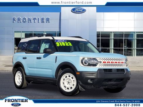 Used 2025 Ford Bronco Sport Heritage w/ Convenience Package image 1