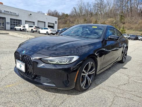 Used 2021 BMW 430i xDrive Coupe w/ Premium Package image 3
