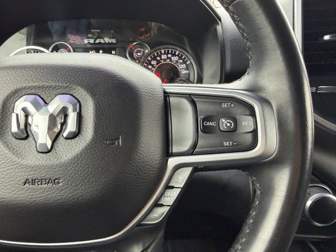 Used 2019 RAM 1500 Big Horn image 10