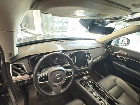 Used 2017 Volvo XC90 T6 Momentum w/ Vision Package AWD/4WD image 32