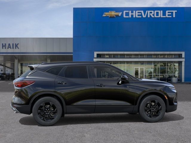 New 2026 Chevrolet Blazer LT w/ Convenience Package FWD image 5