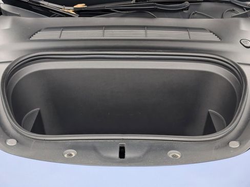 Used 2022 Tesla Model Y Performance AWD/4WD image 21
