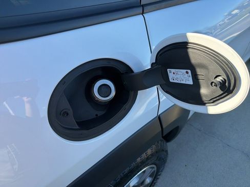 Used 2022 Jeep Cherokee Trailhawk w/ Premium Leather Package image 48