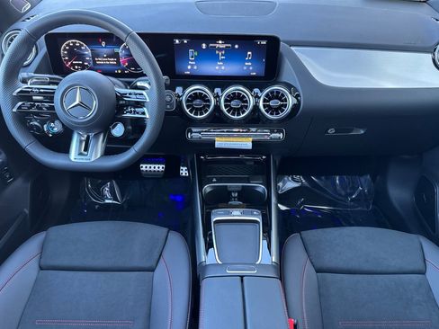 New 2026 Mercedes-Benz GLA 35 AMG 4MATIC image 15