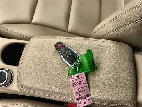 Used 2014 Mercedes-Benz CLA 250 4MATIC image 21