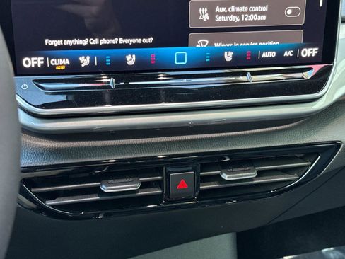 New 2026 Volkswagen ID.4 Pro S Plus AWD/4WD image 20