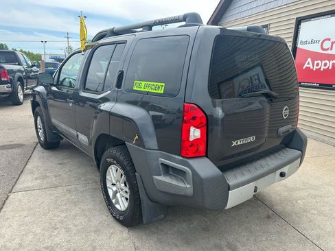 Used 2015 Nissan Xterra S AWD/4WD image 7