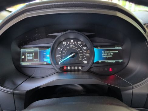 Used 2024 Ford Edge SE w/ Black Appearance Package AWD/4WD image 17