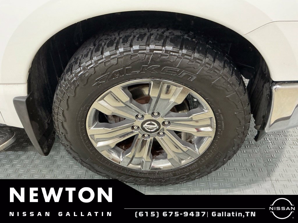 Used 2019 Nissan Titan SV w/ SV Convenience Package RWD image 41