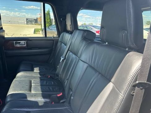 Used 2016 Lincoln Navigator Select AWD/4WD image 12