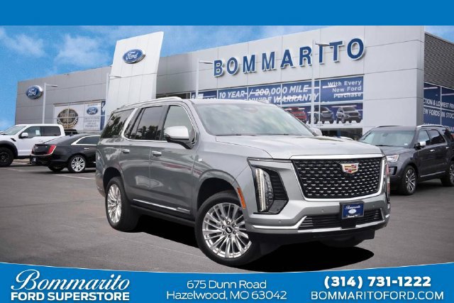 Used 2026 Cadillac Escalade Luxury w/ LPO, Floor Liner Package AWD/4WD image 1
