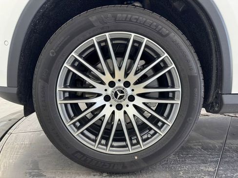 New 2026 Mercedes-Benz GLC 300 image 10