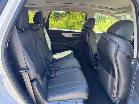 Used 2024 Acura MDX FWD image 17