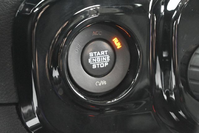 Used 2023 Jeep Wrangler Unlimited Sport AWD/4WD image 34