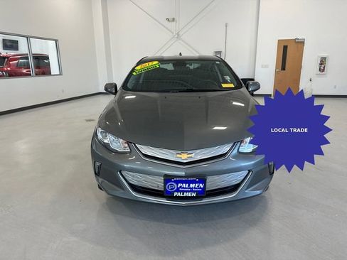 Used 2017 Chevrolet Volt LT w/ Comfort Package image 3