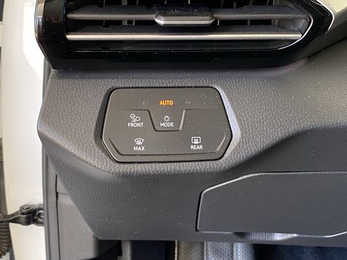 Used 2023 Volkswagen ID.4 Pro S RWD image 15