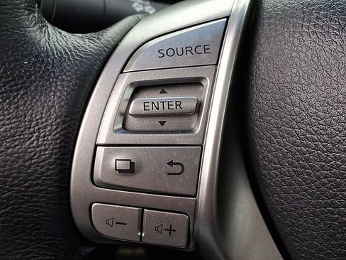 Used 2014 Nissan Altima 2.5 SL w/ Technology Package FWD image 22