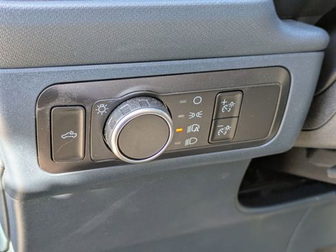 New 2025 Ford Maverick XLT w/ XLT Luxury Package image 13