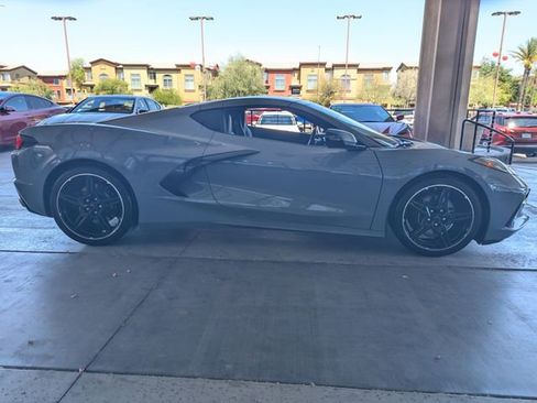 Used 2025 Chevrolet Corvette Stingray Coupe w/ 1LT RWD image 8