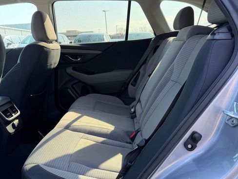 Used 2022 Subaru Outback Premium image 13