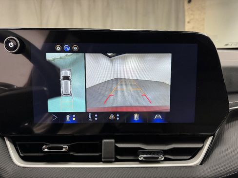New 2026 Chevrolet Equinox LT w/ Safety and Technology Package AWD/4WD image 28