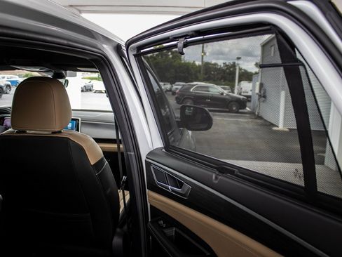 New 2026 Volkswagen Atlas Cross Sport SE image 48