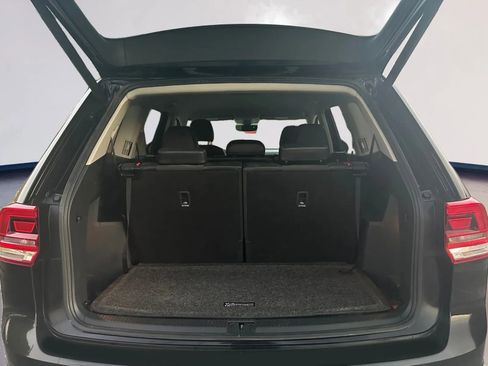 Used 2018 Volkswagen Atlas SE image 19