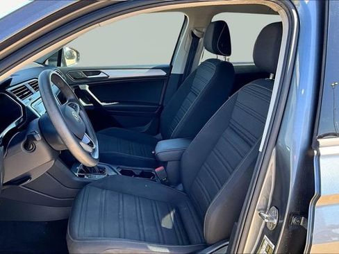 Used 2022 Volkswagen Tiguan S image 27