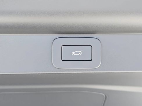 New 2026 Land Rover Range Rover SE AWD/4WD image 14