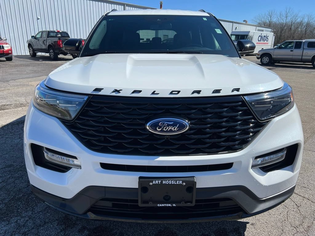 Used 2024 Ford Explorer ST-Line w/ Class IV Trailer Tow Package AWD/4WD image 6