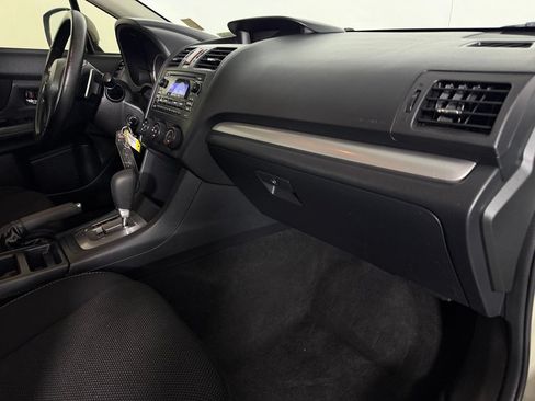 Used 2014 Subaru Crosstrek 2.0i Premium w/ Moonroof Package AWD/4WD image 13