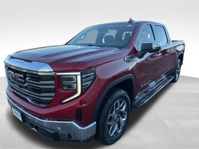 Used 2022 GMC Sierra 1500 SLT w/ SLT Premium Plus Package