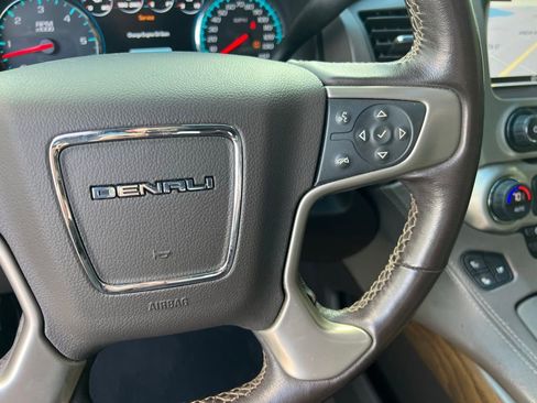 Used 2019 GMC Yukon XL Denali w/ Open Road Package image 40