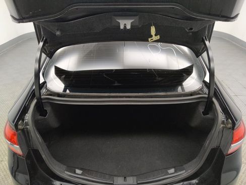 Used 2018 Ford Fusion SE w/ Fusion SE Technology Package FWD image 29